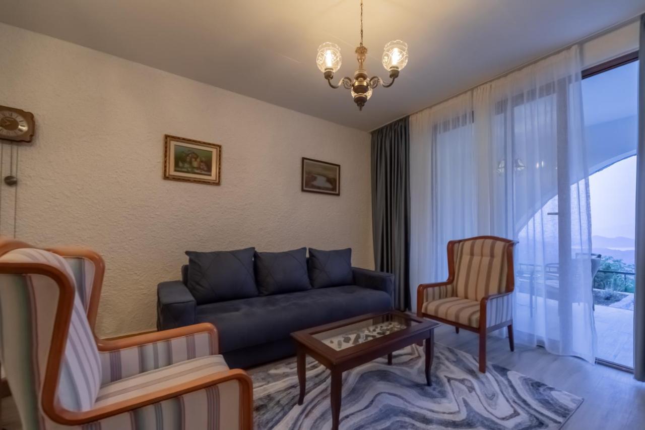 Apartments And Winery Djukovic Virpazar Exterior foto