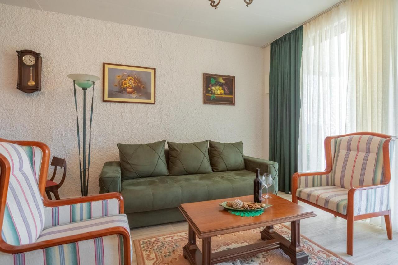 Apartments And Winery Djukovic Virpazar Exterior foto
