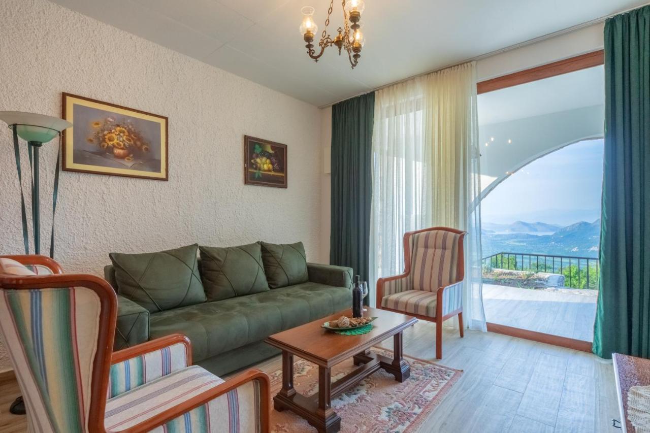Apartments And Winery Djukovic Virpazar Exterior foto