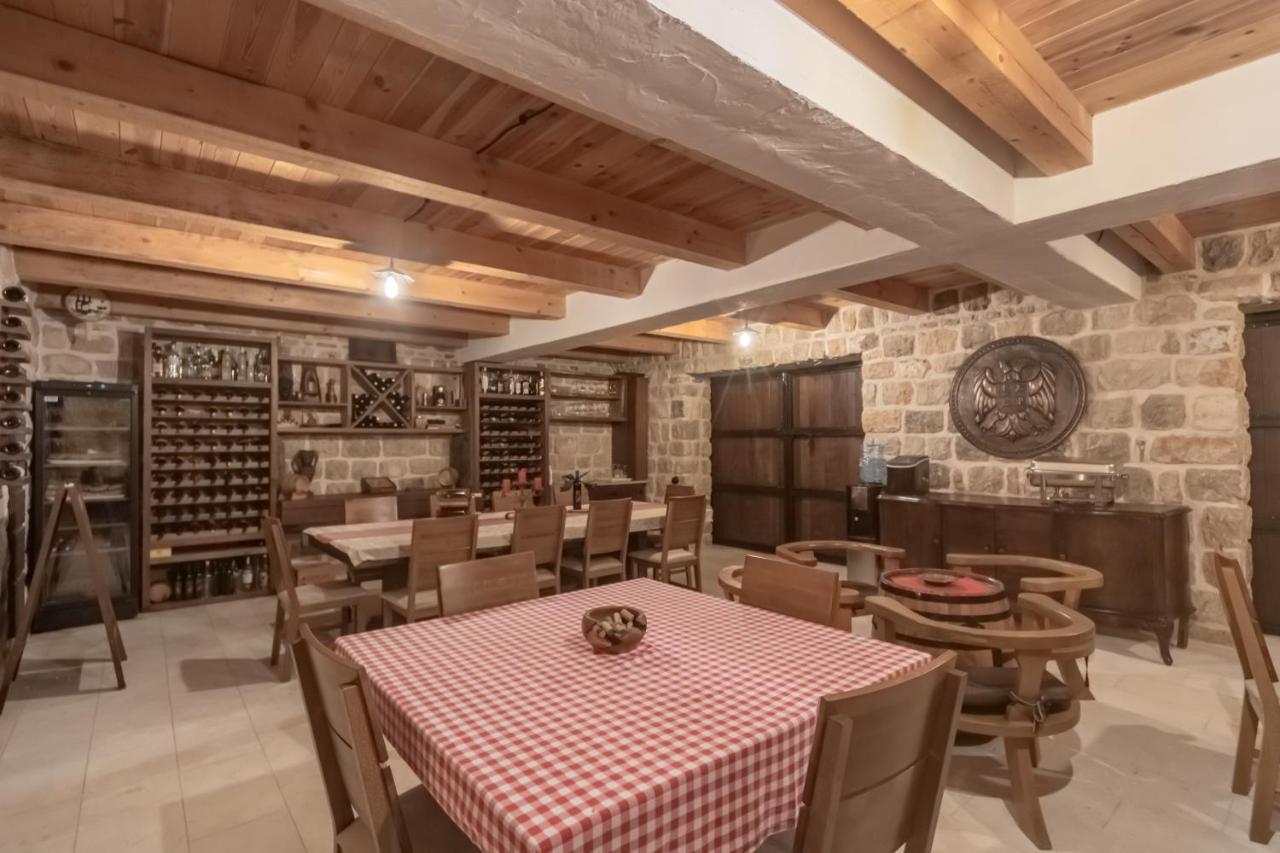 Apartments And Winery Djukovic Virpazar Exterior foto